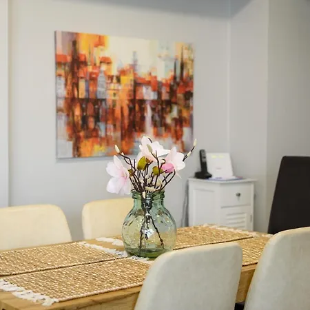 Patras' Hitech * باترا